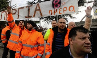 polizeieinsatz gegen streikende ubahnarbeiter athen420130125074007