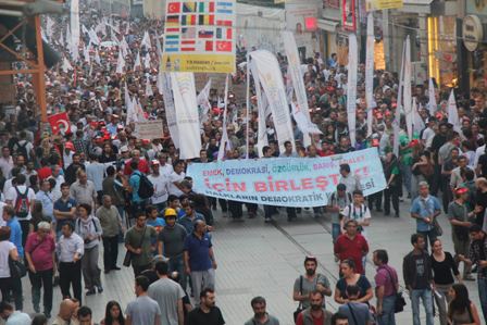 hdk-istiklal-gezi-parki-yuruyus-4