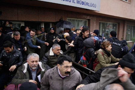 Ankara27da kamu emekçilerine polis saldırısı